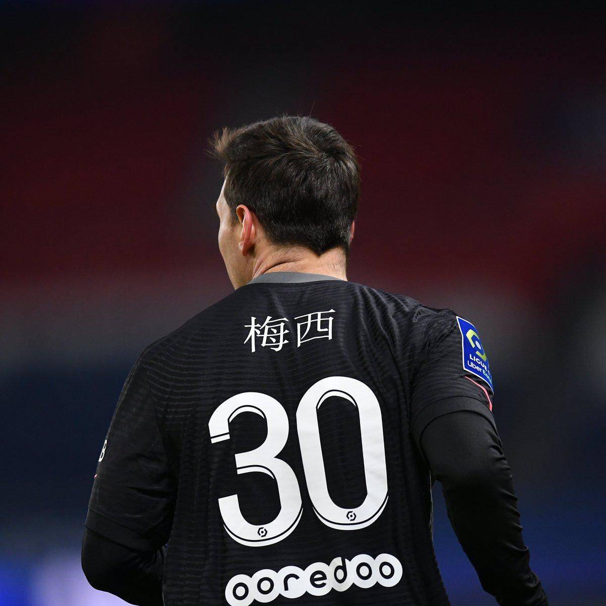 她的坚韧和