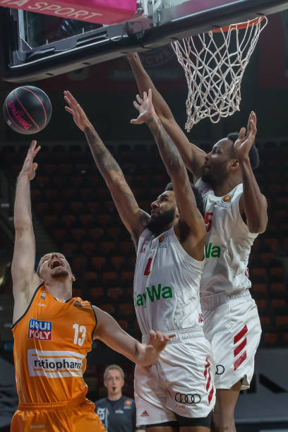 更高要求 更高要求