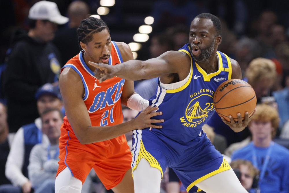 均坚持让阵 均坚持让阵