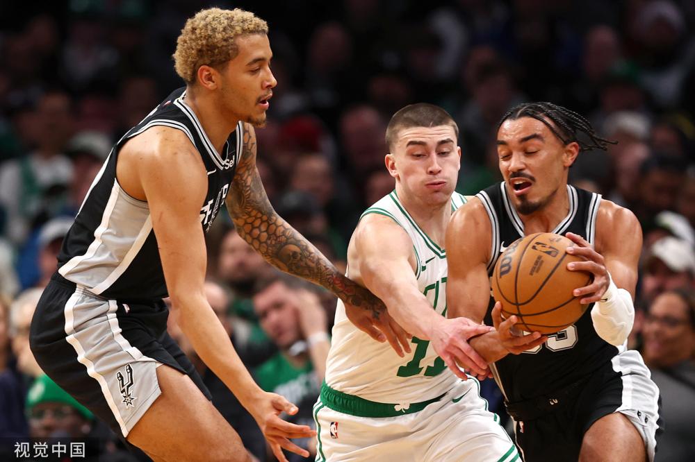 一切都充满 一切都充满