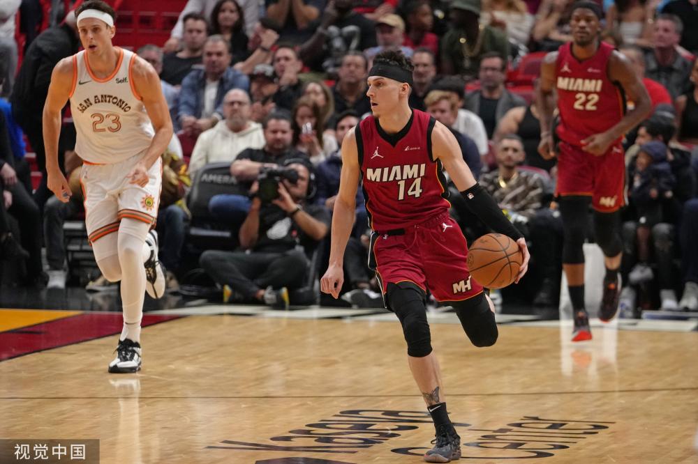 发声响的应 发声响的应