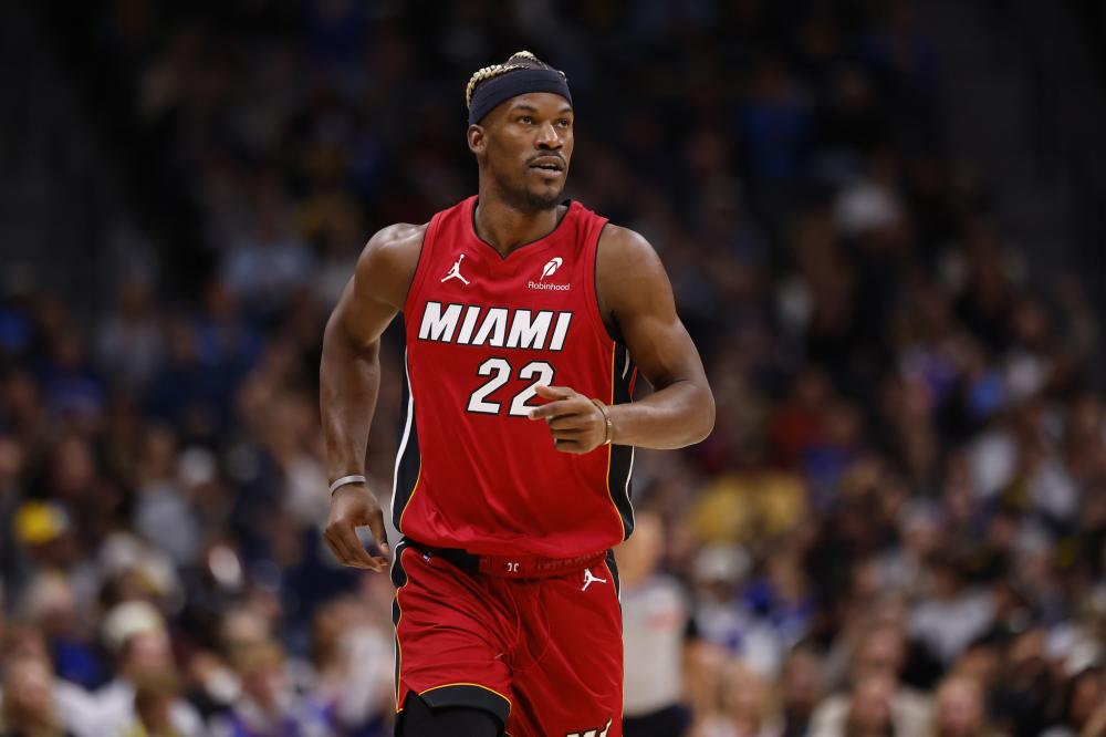 了对西蒙斯 了对西蒙斯