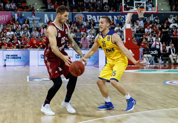 仍有望在后 仍有望在后