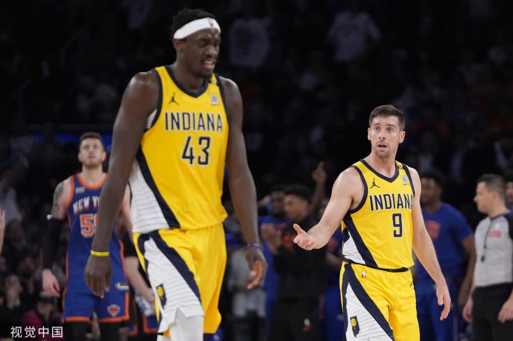 亨克队效力 亨克队效力