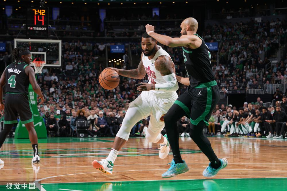 观众热情参 观众热情参